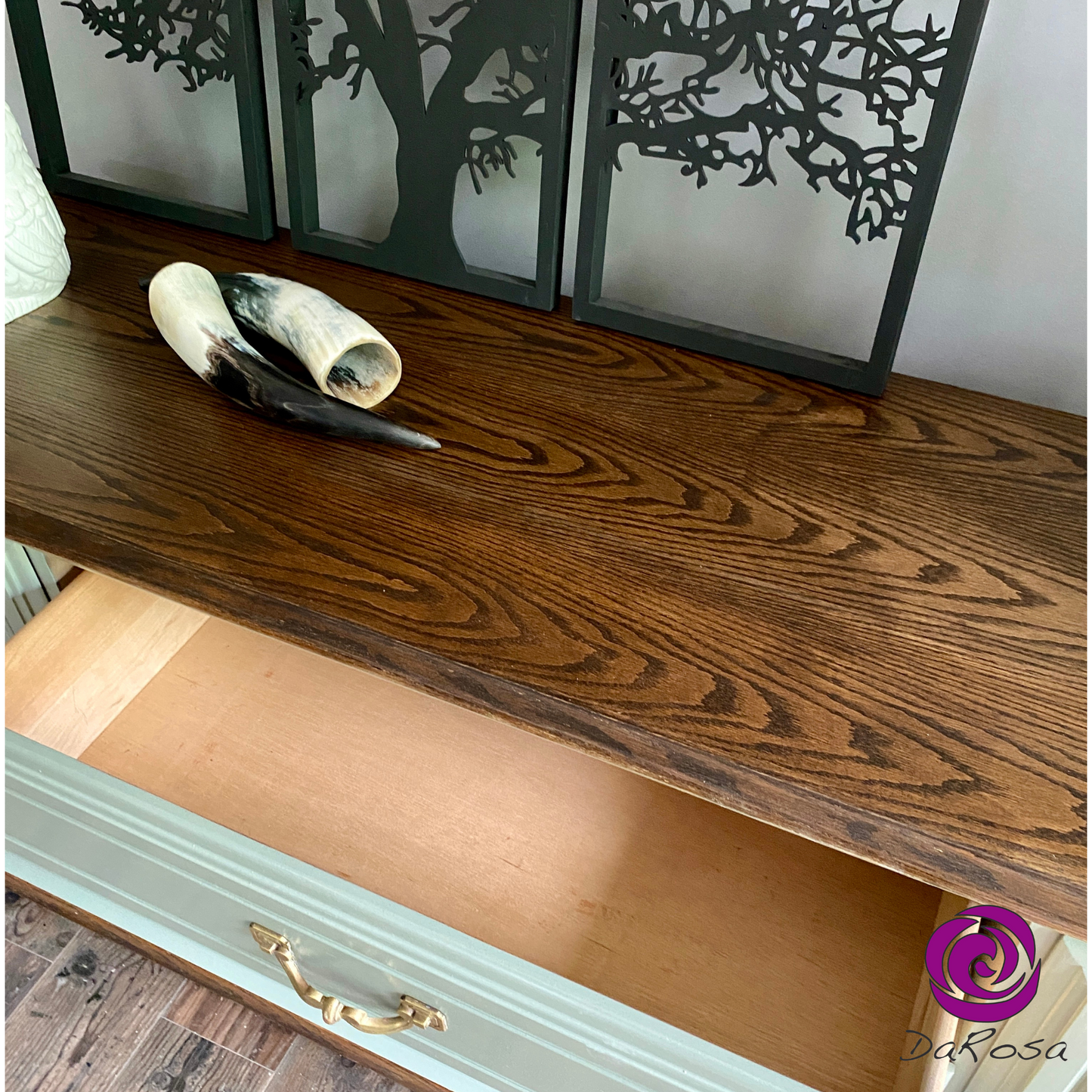 Buffet in Green with 2 Doors and 3 Drawers