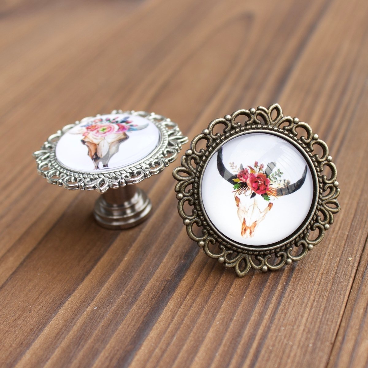Animal Skull Knob With Flowers - DaRosa Creations