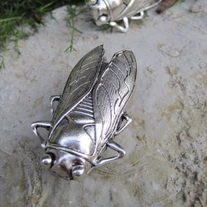 Cicada knob in SIlver - DaRosa Creations