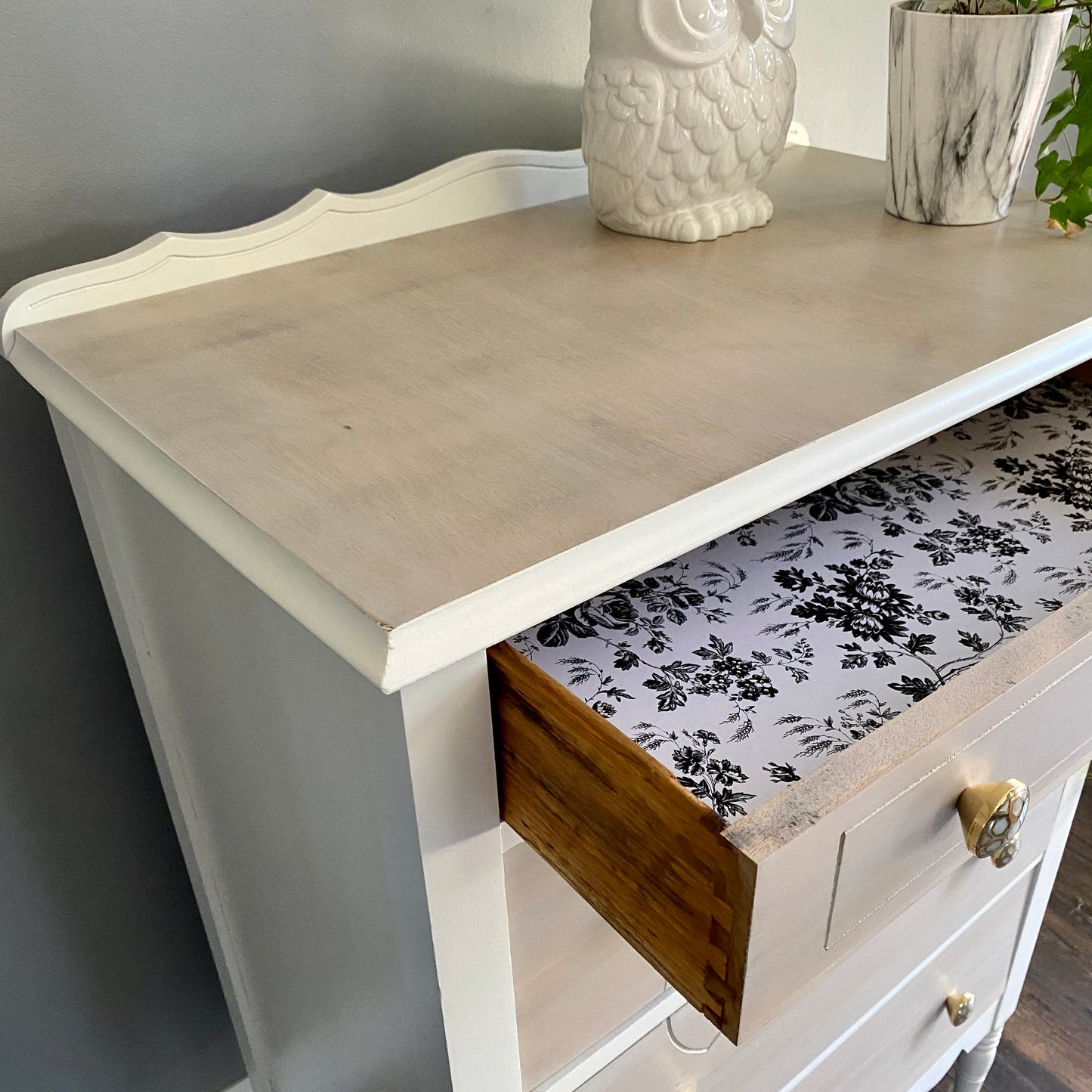 Antique 4 Drawer Dresser in White and Tan Wash Pearl Inlay Knobs