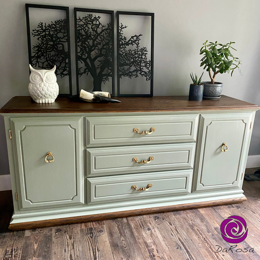 Buffet in Green with 2 Doors and 3 Drawers
