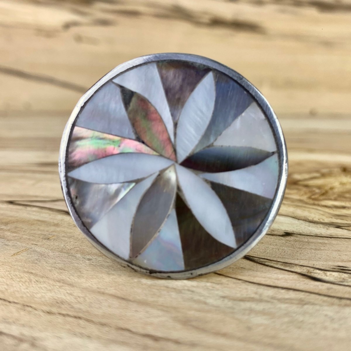 Black and White Mother of Pearl Knob - DaRosa Creations