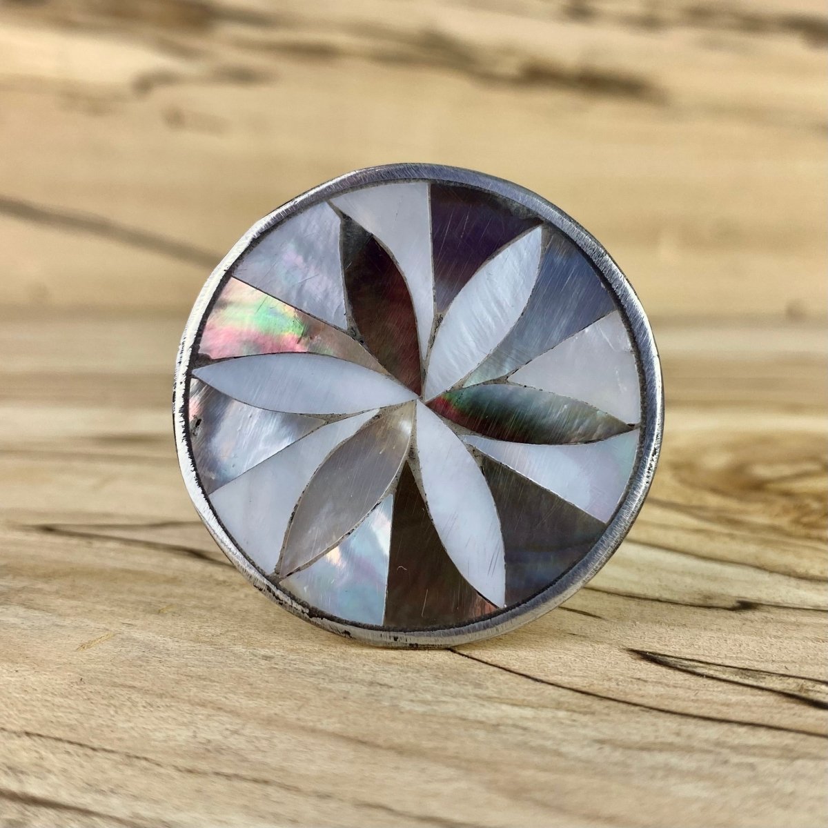 Black and White Mother of Pearl Knob - DaRosa Creations