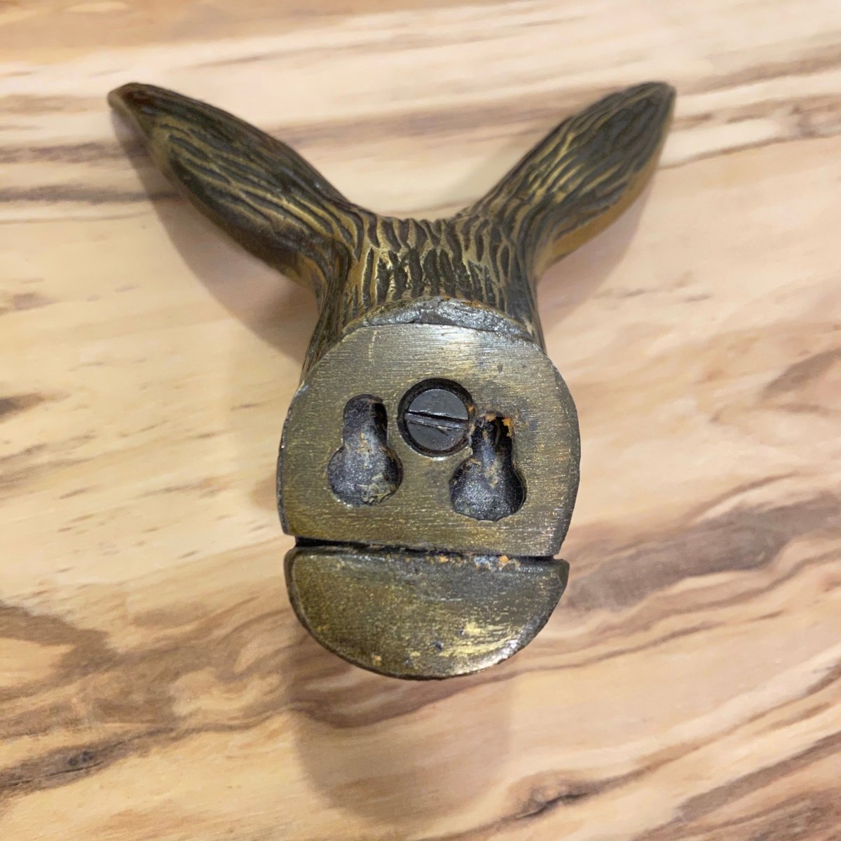 Hare Wall Hook - DaRosa Creations