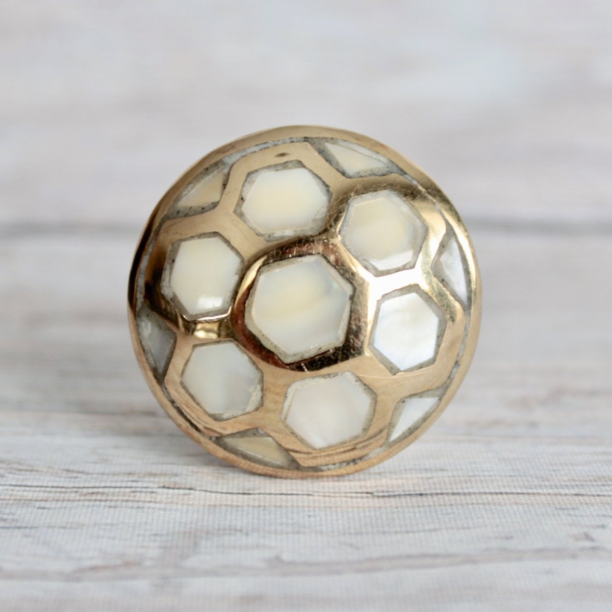 Pearl Knob in Brass Hexagon Pattern - DaRosa Creations