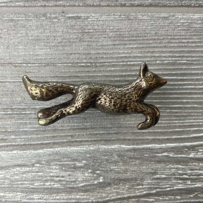 Running Fox Drawer Knob In Antique Brass - DaRosa Creations