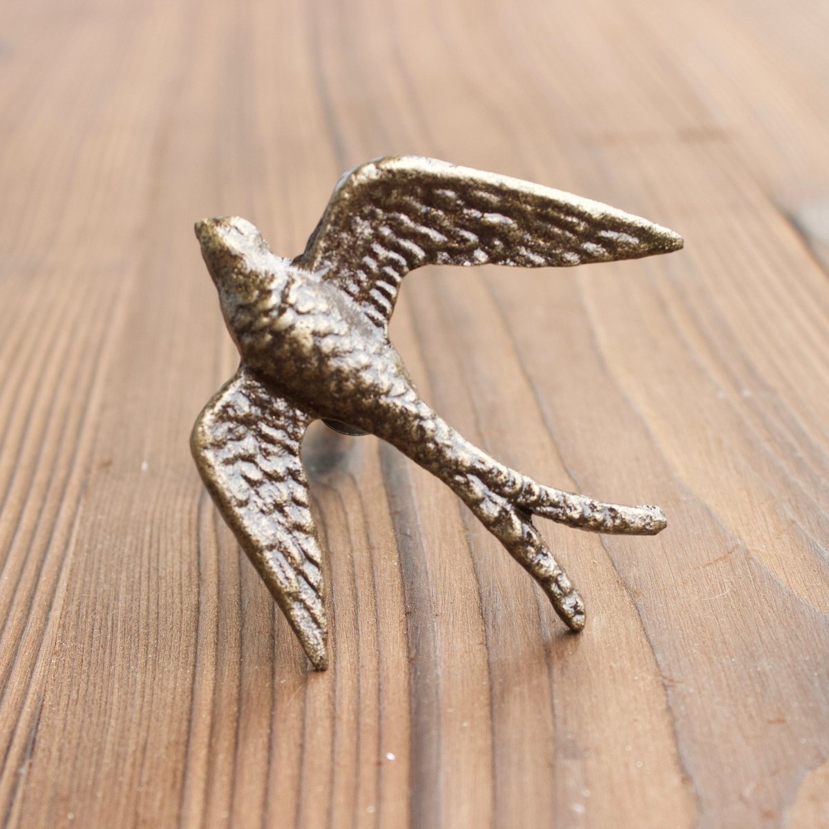 Swallow Knob in Gold or Bronze - DaRosa Creations